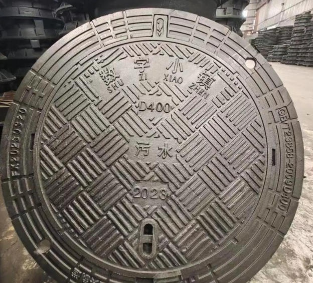 马湾镇球墨铸铁防沉降井盖展示